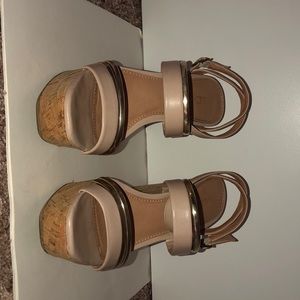 ALDO nude and gold cork platform 7.5